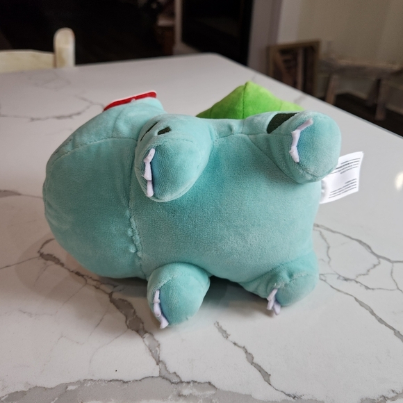 Pokémon 8" Bulbasaur Plush Stuffed Animal Toy - Picture 6 of 6